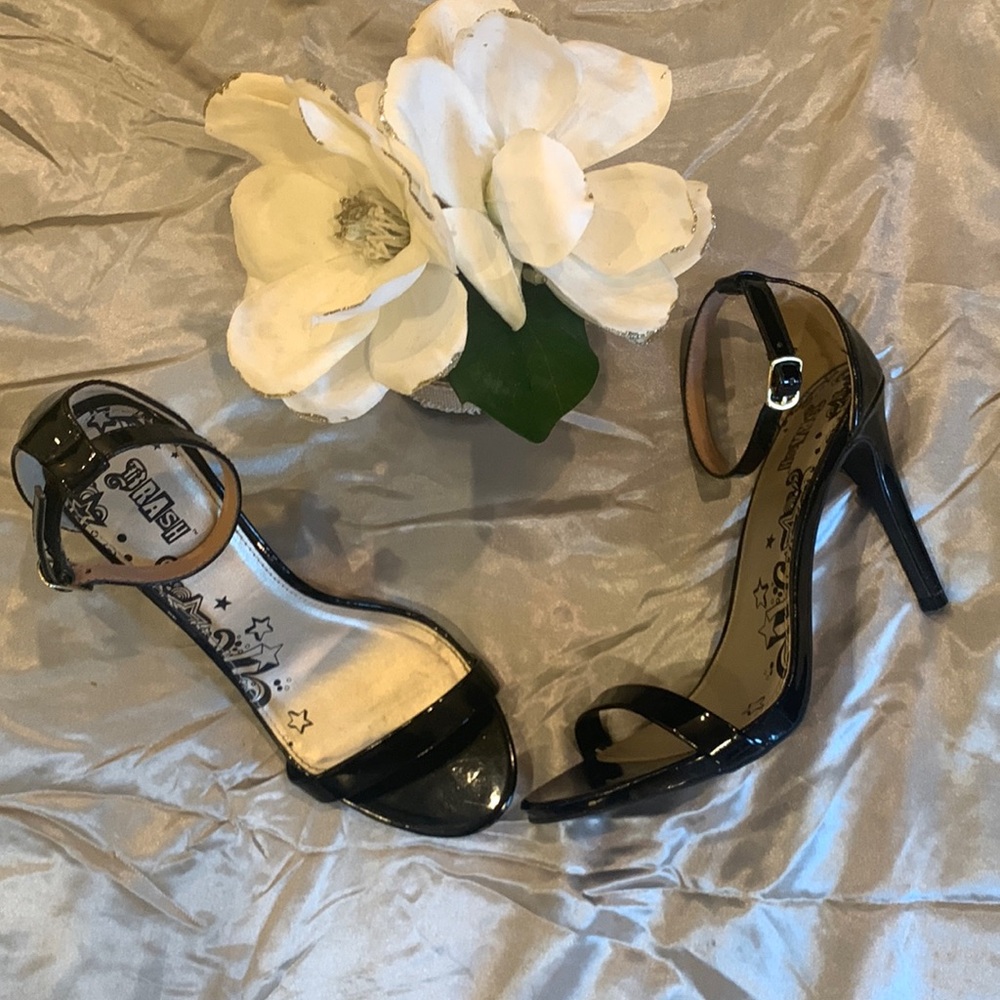🌹Brash • Black Faux Patent Leather • Ankle Strappy Sandal Heels